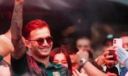 Şampiyonluğa büyük katkı veren isimden veda sinyali! Taraftarlardan 'Gitme' çağrısı