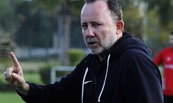 Sergen Yalçın bir sene önceden ligin favorisini açıkladı: 'Doğru işler yapmak zorundalar'
