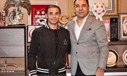 Sivasspor'da sportif direktörle yollar ayrıldı
