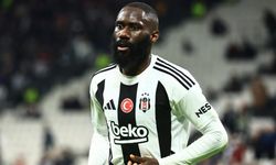 Sözleşmesi bitmişti! Beşiktaş, deneyimli isimle yollarını ayırdı