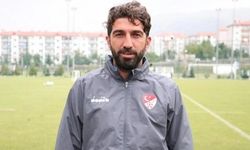 Süper Lig'in efsane futbolcusu oldu 1. Lig ekibinin yeni teknik direktörü oldu
