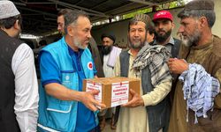 Türk Kızılay ve TDV Afganistan'da ihtiyaç sahiplerini sevindirdi