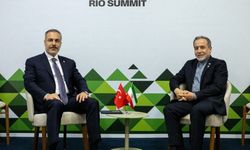 Bakan Fidan, İranlı mevkidaşı Abbas Arakçi ile görüştü