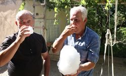 'Kar suyu' ile yaz sıcağında serinliyorlar