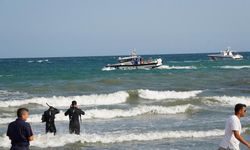 Marmara Denizi'ne giren 3 çocuktan 1’i kayboldu