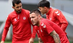Süper Lig devlerinin gözdesiydi: Sessiz sedasız Türkiye'ye veda etti