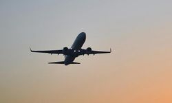AB Komisyonu uçak yolculuklarında sıvı miktarı sınırının kaldırılmasının yolunu açtı