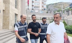 Amasya'da 1 yıldır aranan firari hükümlü, sokakta yakalandı