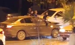 Anne ve babasını darbedip, polisten kaçarken otomobil sürücüsünü rehin aldı