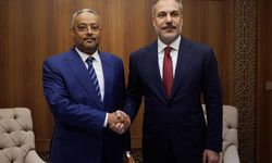 Bakan Fidan, Cibuti Dışişleri Bakanı Omar ile bir araya geldi