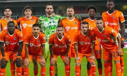 Başakşehir - Universitatea Craiova | Fark açılıyor |  CANLI