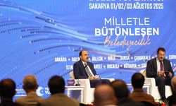 Başkan Altay, belediye başkanlarına Konya modeli belediyeciliği anlattı