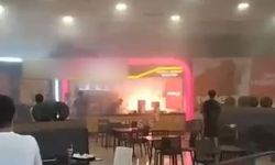 Beylikdüzü’nde AVM'de yangın paniği