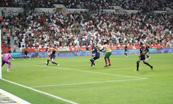 Birinci Lig'de haftanın düellosu: Son anda gelen gol her şeyi değiştirdi