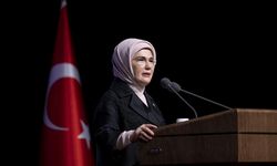 Emine Erdoğan'dan ilk paylaşım: Yepyeni bir yolculuğa hazırız