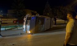 Erzincan’da alkollü sürücünün kullandığı araç takla attı