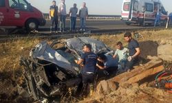 Feci kaza: Otomobil devrildi: 2 kişi hayatını kaybetti