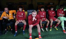 Galatasaray'da bir ayrılık daha: İlk uçakla İngiltere'ye gitti