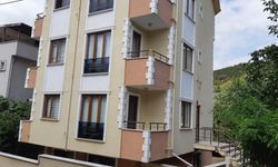 Genç sağlık çalışanı evinde ölü bulundu
