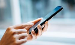 Güney Kore sınıflarda cep telefonu kullanımını yasaklıyor