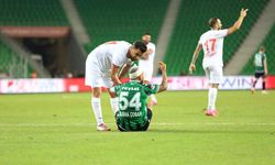 Sakarya evinde dağıldı, neye uğradıklarını şaşırdılar: 5 gol var