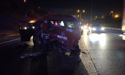 Sultanbeyli'de 2 minibüs feci şekilde çarpıştı: 9 yaralı