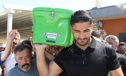 Taha Akgül’ün dedesi son yolculuğuna uğurlandı
