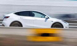 Tesla'ya büyük şok: Otopilota kazasında yüzlerce milyon dolarlar kaybetti
