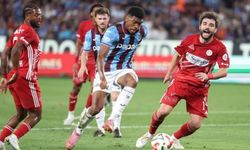 Trabzonspor ligde 'bir bir' sayıyor! Antalyaspor'un fişini ilk yarıda çektiler