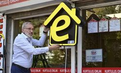 Yetkili emlak ofislerine "e" tabelaların asılmasına başlandı