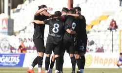 1. Lig takımı 5 gollü maçta 3 puanı kaptı