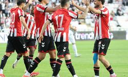1. Lig'de gol yağmuru! Sivasspor'dan 5-0'lık galibiyet