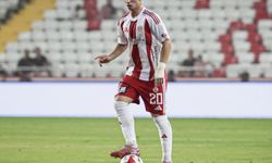 16 yaşındaki futbolcu Süper Lig'e damga vurdu: 34 pasının 32'si isabetliydi