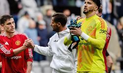 Altay Bayındır yerini sağlama aldı! Chelsea maçında...
