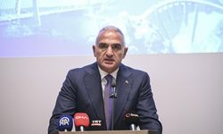 Bakan Ersoy: İstanbul'a gelen turist sayısı 13,5 milyona ulaştı