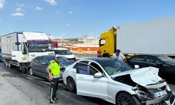 Balıkesir'de 4 araç zincirleme trafik kazası yaptı