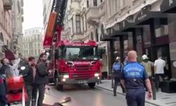 Beyoğlu’nda otelde yangın