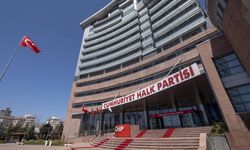 CHP'de istifalar bitmiyor! 7 isim daha partiyi bıraktı