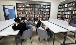 Hakkâri’de gençlerin yeni adresi: Esendere Halk Kütüphanesi