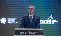 İletişim Başkanı Duran: Lanetle anılan bir ayrıntı olmuştur, hesabı sorulacak!