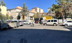 Lise önünde iki grup arasında silahlı kavga