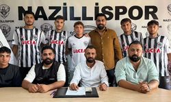 Mahallenin berberi tarihi kulübe destek oldu: Futbolcuya tıraş bedava
