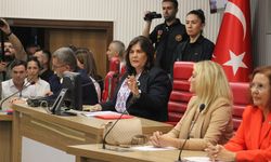 Özlem Çerçioğlu'ndan CHP'li isme sert sözler: Nasıl belediye yönetilir öğrenememişsiniz