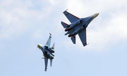 Rus uçakları Avrupa'ya girdi: Jetler peş peşe havalandı