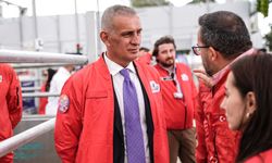 TFF Başkanı Hacıosmanoğlu'ndan Selçuk Bayraktar'a hediye!