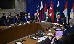 Trump-İslam ülkeleri ve Trump-Avrupalılar! İki fotoğrafta büyük fark