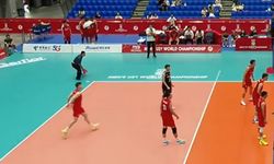 Türk voleybolcular yumruk yumruğa dövüştü: Maçın önüne geçen aparkat