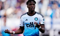 Zaha ABD'de kabusu yaşıyor: Maçın gidişatı kırmızı kartla değişti