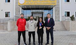 2 defa milli takımın kapısından döndü! Seçildiği yıl hem Avrupa hem dünya şampiyonu oldu