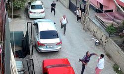 Adana'da kavga sonucu kaçan şahsı tutmaya çalışan kadın yumruk yedi